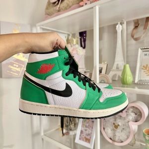 Nike Air Jordan 1 Retro High OG 'Lucky Green' 💚